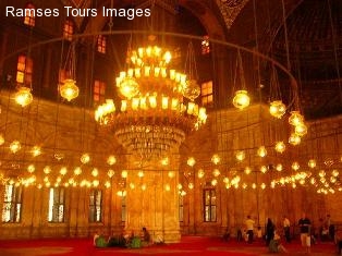inside-mohammed-ali-mosque